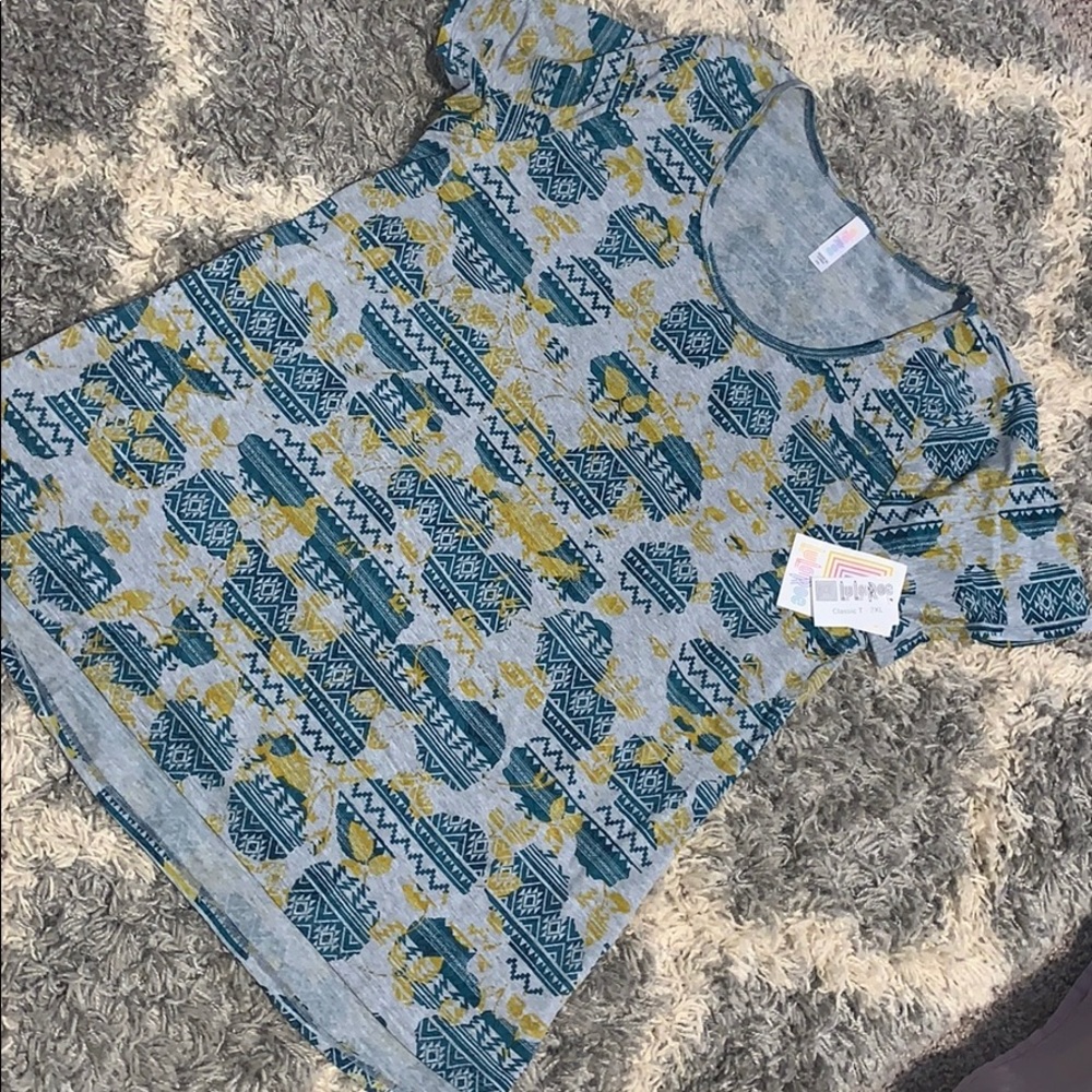 Classic T hi low. NWT 2XL